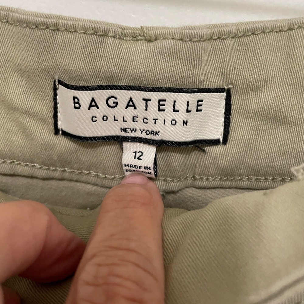Bagatelle Shorts Women Size 12 Khaki Tan Utility High Rise Cotton Spandex Preppy - Picture 3 of 8